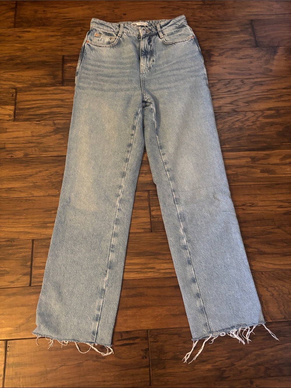 Zara Light Blue Straight-Leg Jeans with Raw Hem